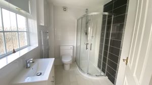 Photo 31- click for photo gallery